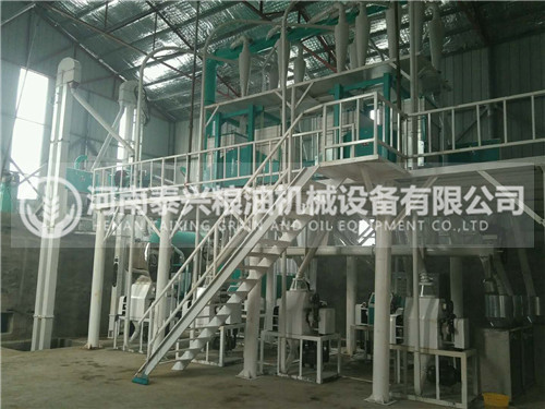 如何清理石磨面粉機(jī)？